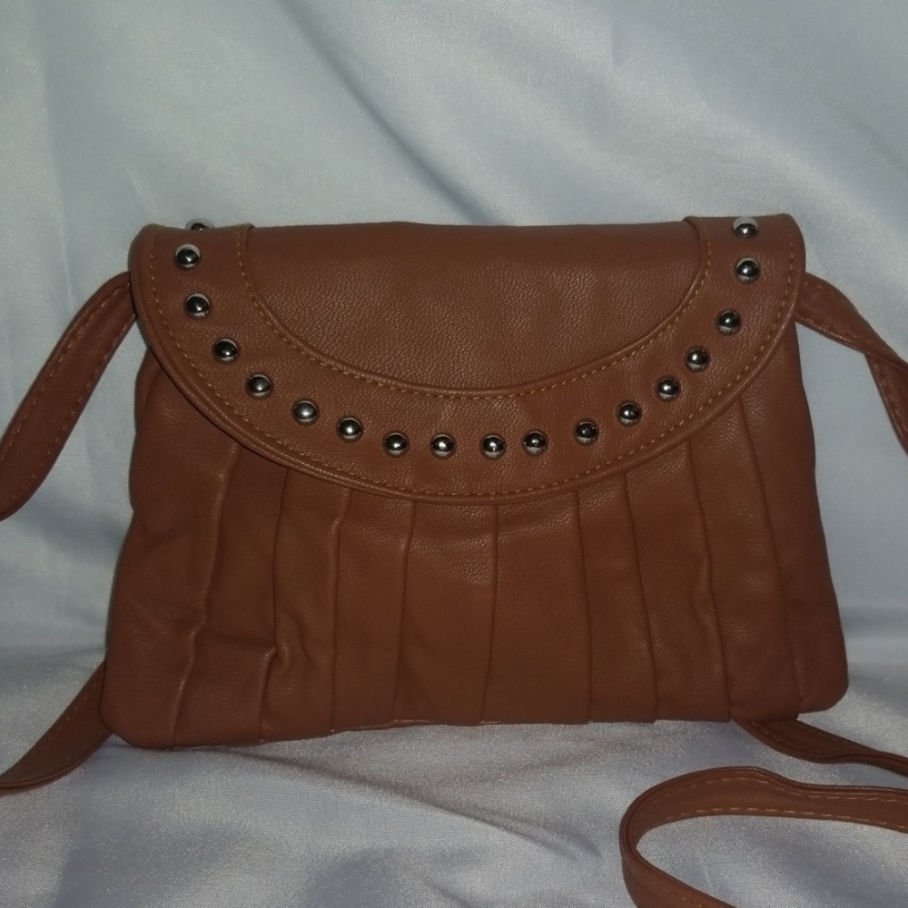 Like New Tan Crossbody Bag